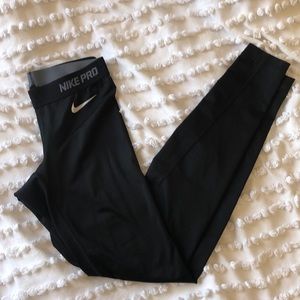 Black Nike Pro Dri-Fit Leggings
